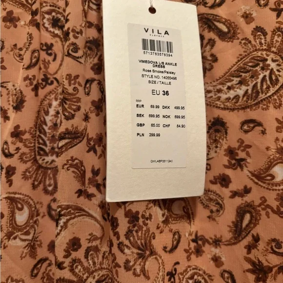 Boho Paisley Print Long Sleeve Dress - Picture 3 of 5